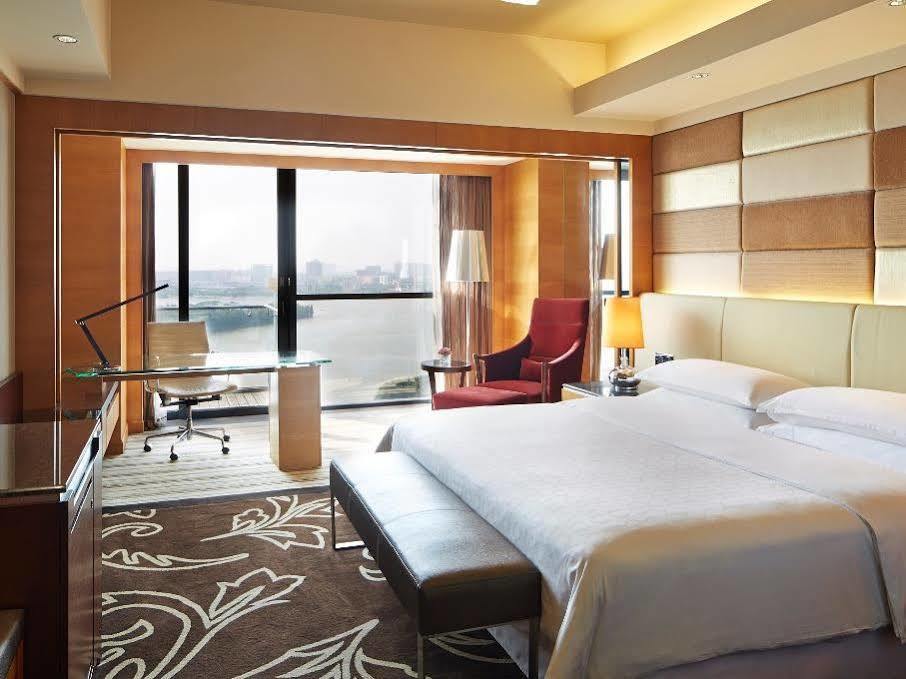 Sheraton Shunde Hotel Екстериор снимка
